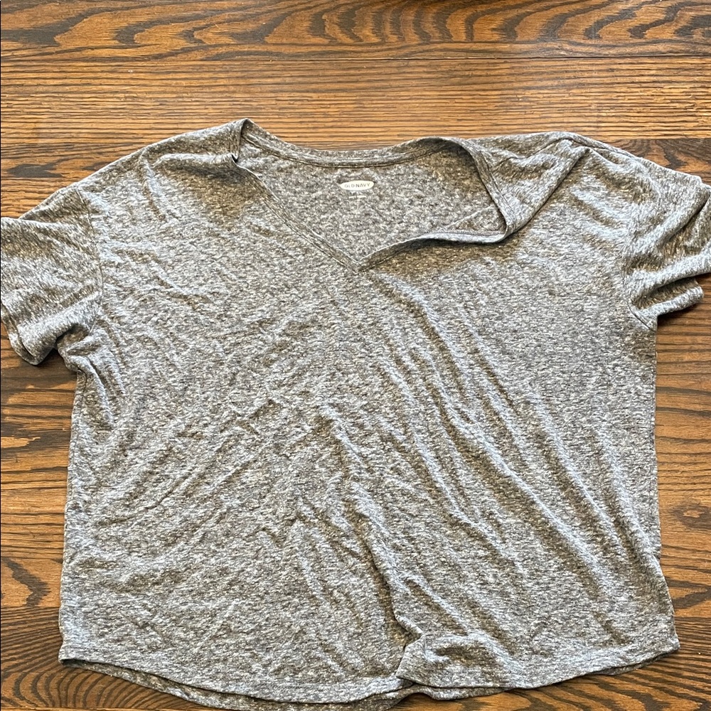 Old Navy Gray V-Neck Women's Top